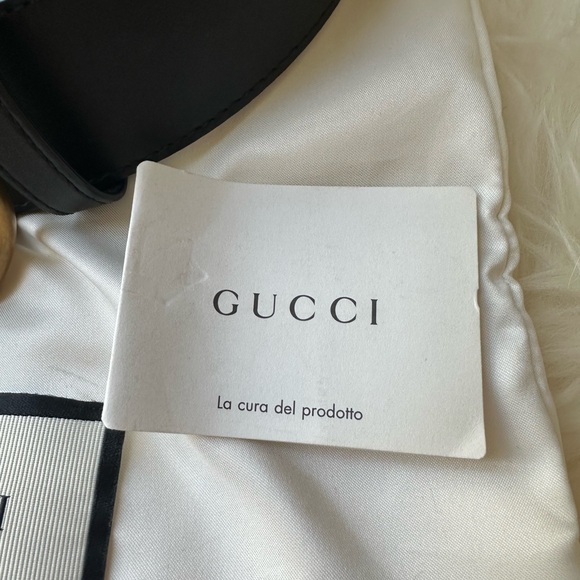 Authentic gucci belt with dust bag - Picture 3 of 5